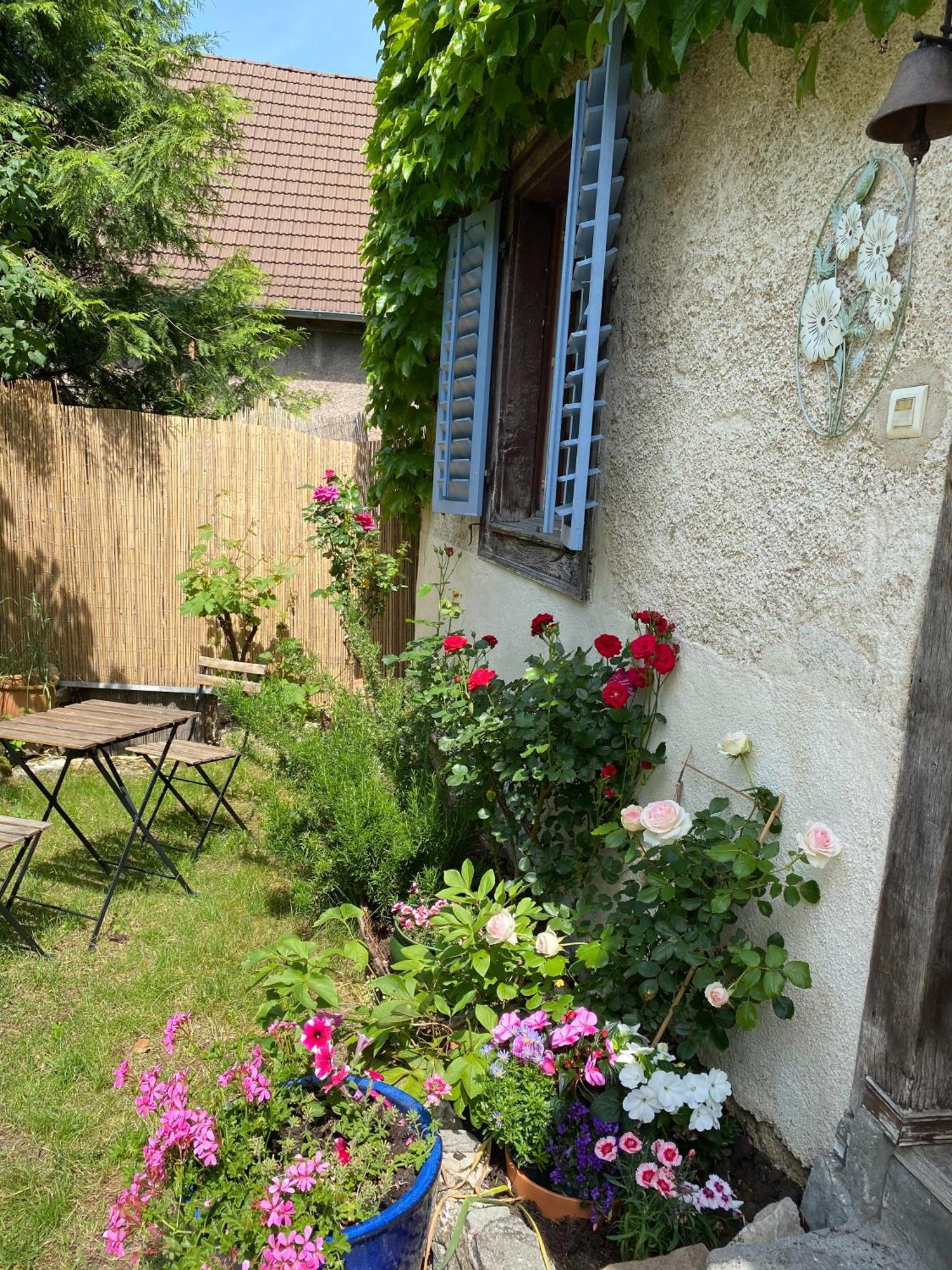 B&B De Charme La Maison Des 5 Temps Ferrette Habitación foto